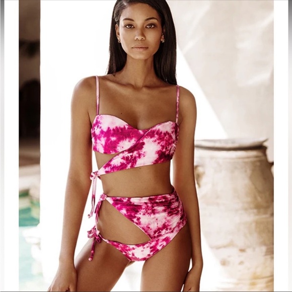 Beach Bunny Other - NWT Chanel Iman X Beach Bunny bikini bottom